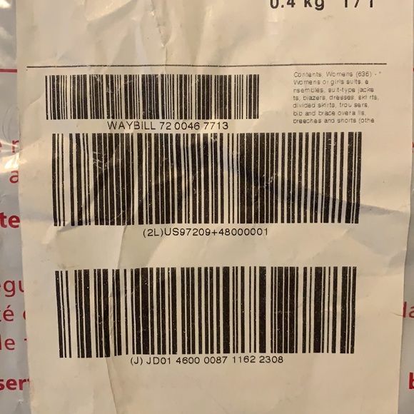 Red mini dress with puffy sleeves. - Picture 5 of 6